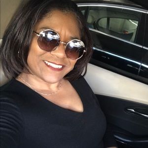 Meet your Posher, Tracy